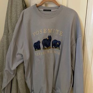 Brandy Melville Crewneck